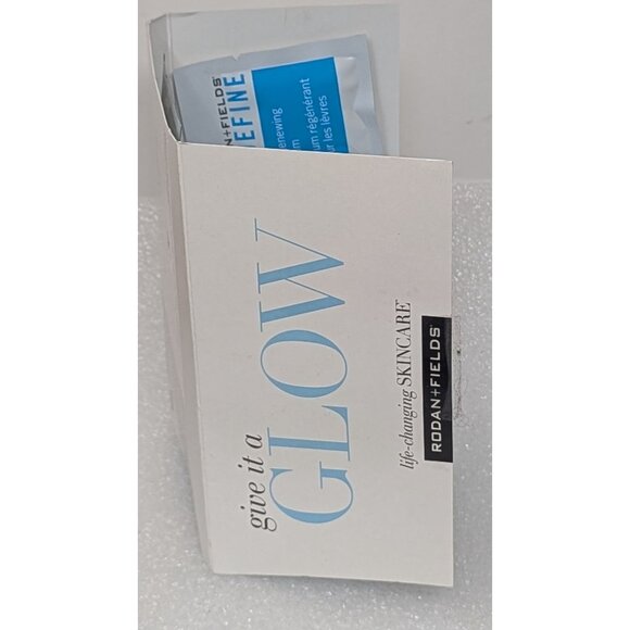 Rodan+Fields Redefine Daily Cleansing Mask & Night Lip Renewing Serum Trial Pack - Picture 4 of 5